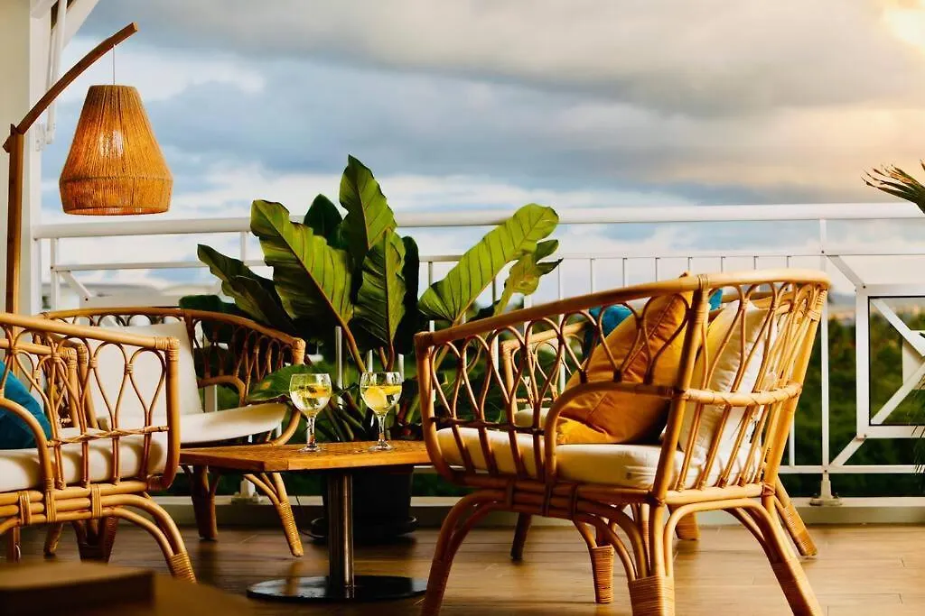 Appartement Etang Zabricot - Vue Sur La Marina Fort-de-France
